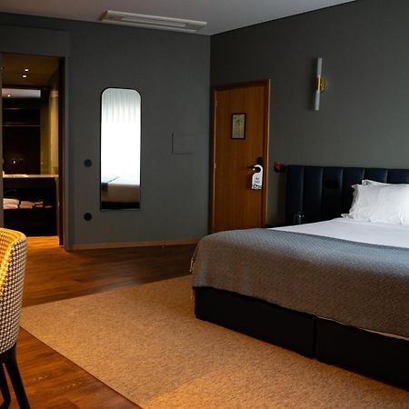 Santo Thyrso Hotel Santo Tirso Exterior photo