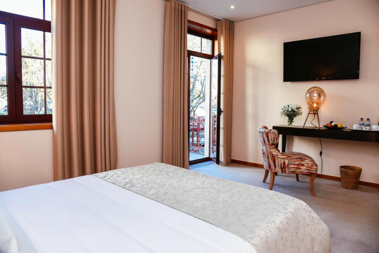 Santo Thyrso Hotel Santo Tirso Exterior photo