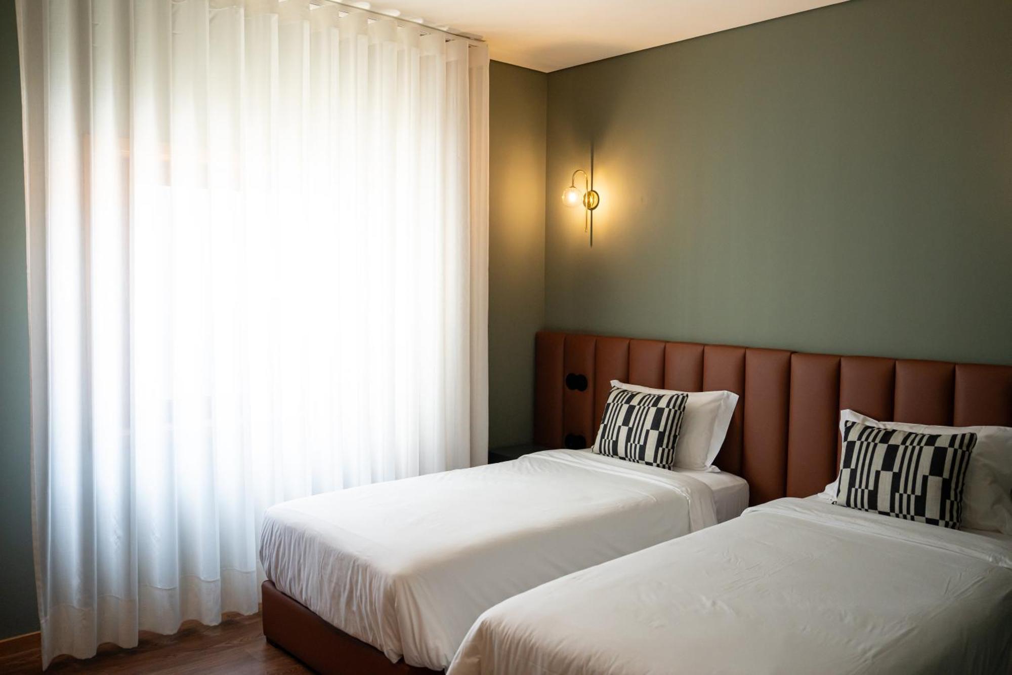 Santo Thyrso Hotel Santo Tirso Exterior photo